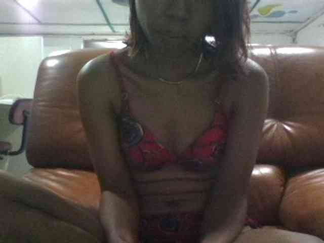Brenda8824 webcam