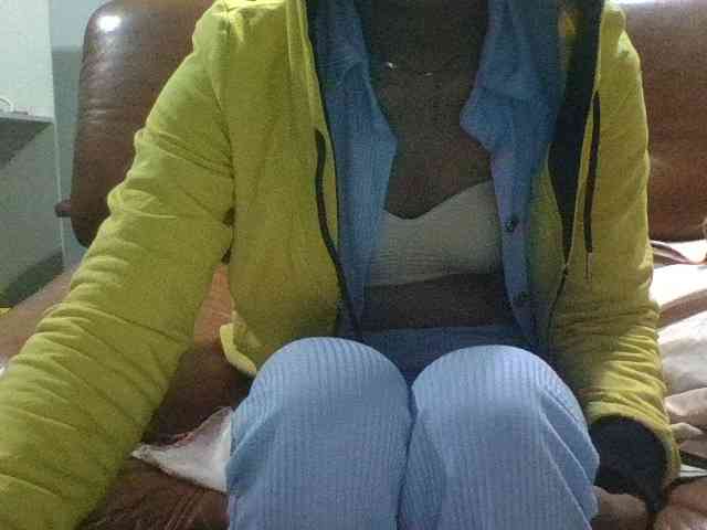 Brenda8824 webcam