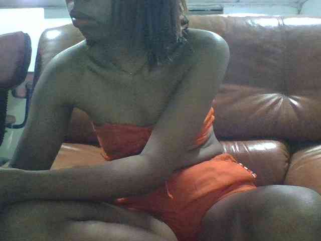 Brenda8824 webcam