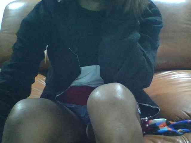 Brenda8824 webcam