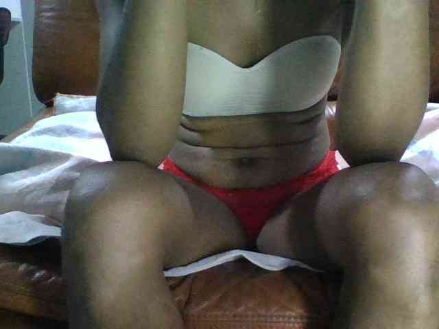 Brenda8824 webcam