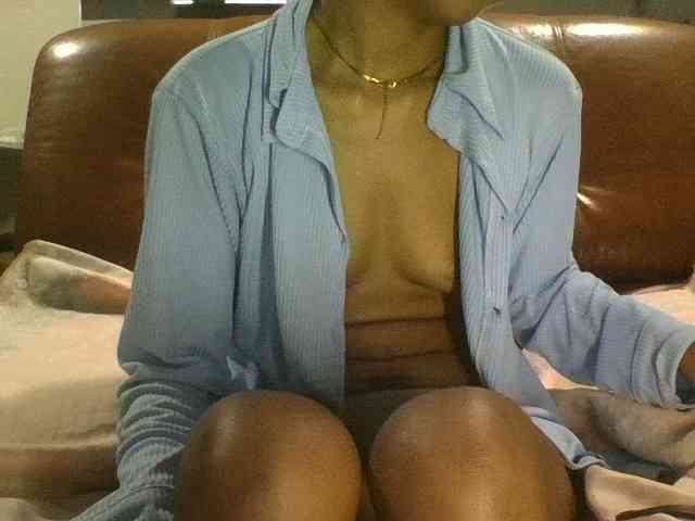 Brenda8824 webcam
