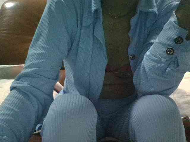 Brenda8824 webcam