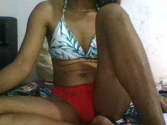 Brenda8824 webcam