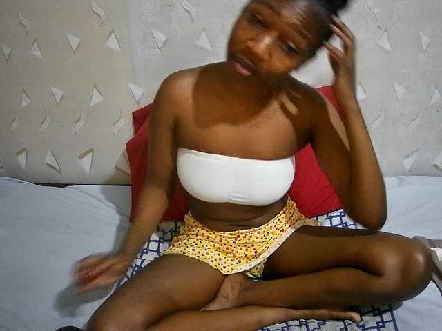 sally-cruz1's BongaCams show and profile