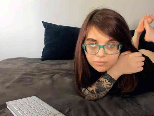KattyKitty99 webcam