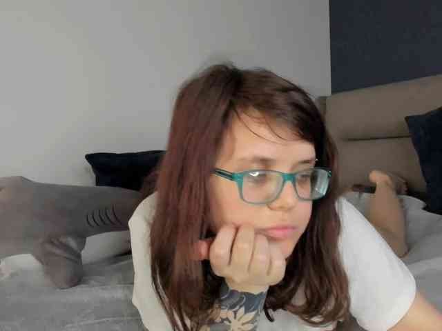 KattyKitty99 webcam