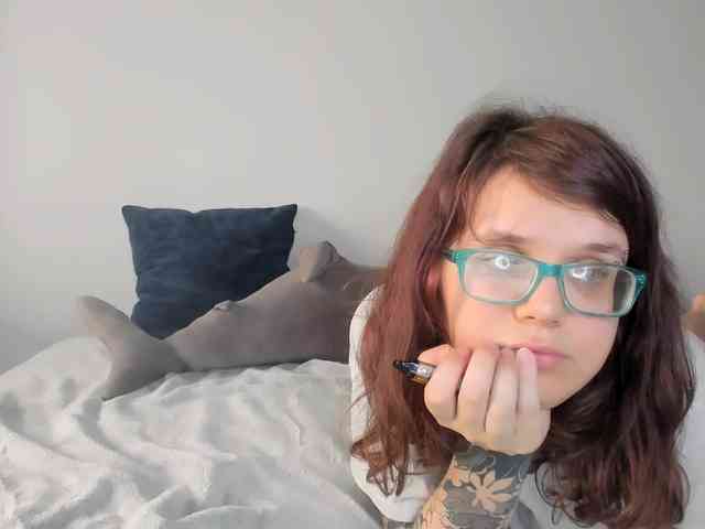 KattyKitty99 webcam