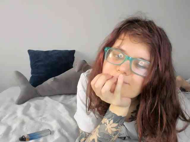 KattyKitty99 webcam