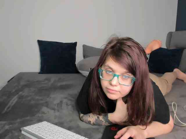 KattyKitty99 webcam