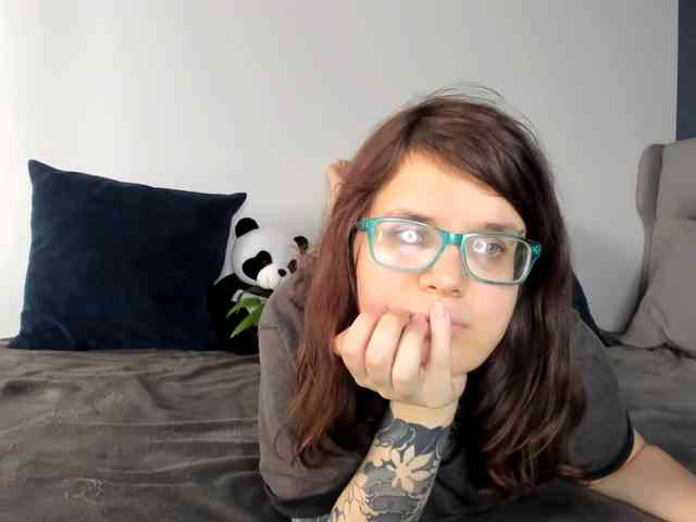 KattyKitty99 webcam