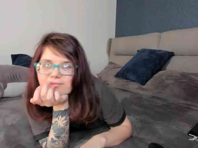 KattyKitty99 webcam