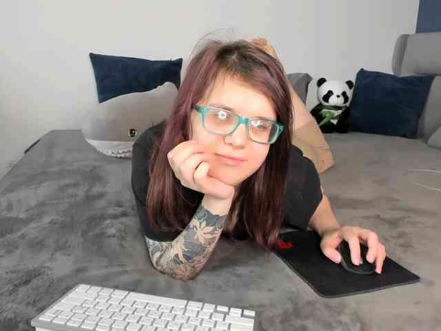 KattyKitty99 webcam