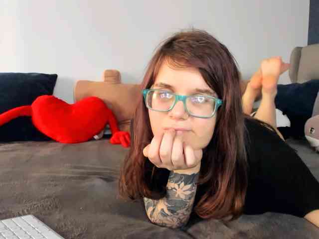 KattyKitty99 webcam
