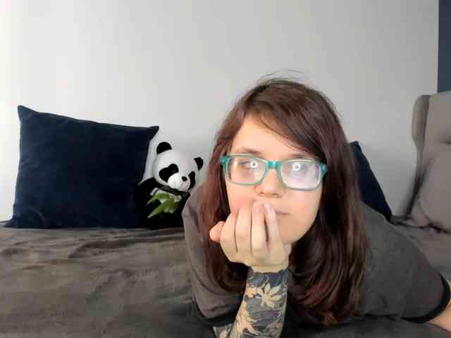 KattyKitty99 webcam