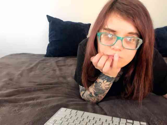 KattyKitty99 webcam