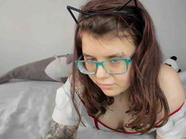 KattyKitty99 webcam