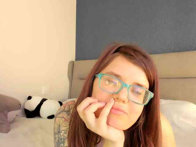 KattyKitty99 webcam