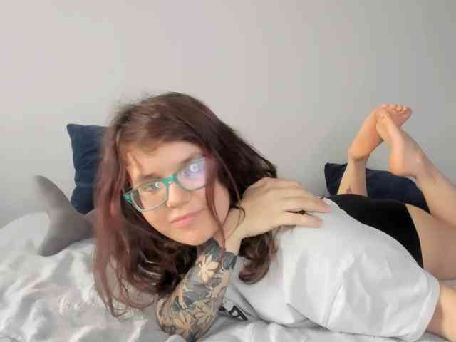 KattyKitty99 webcam