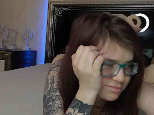 KattyKitty99 webcam
