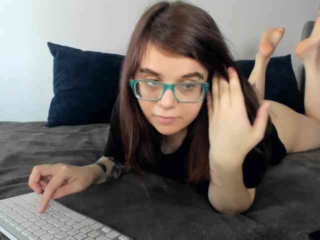 KattyKitty99 webcam