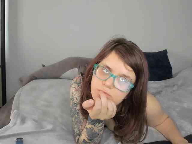 KattyKitty99 webcam