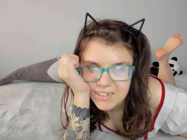 KattyKitty99 webcam