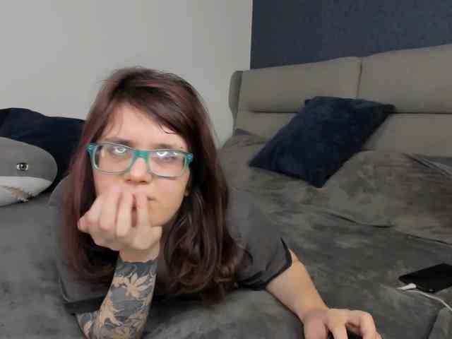 KattyKitty99 webcam