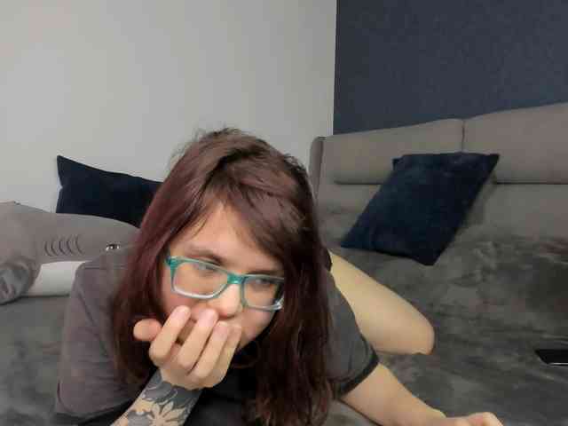 KattyKitty99 webcam