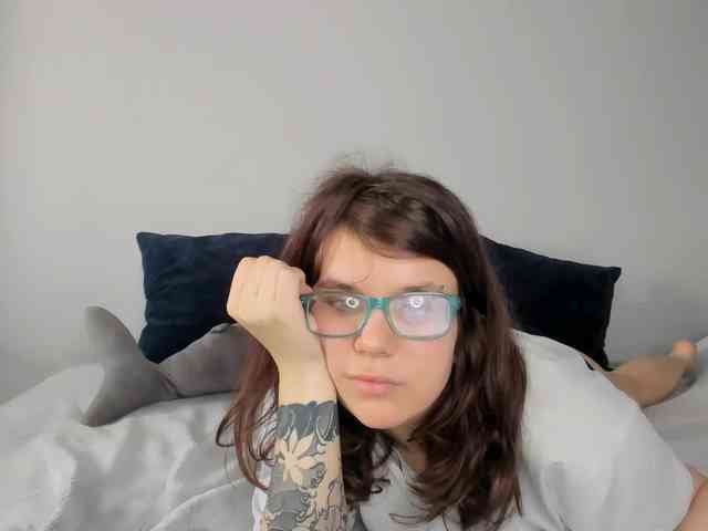 KattyKitty99 webcam