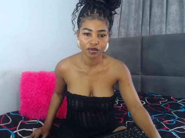 NAUGHTYKITTY2 webcam