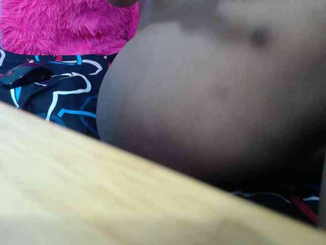 NAUGHTYKITTY2 webcam