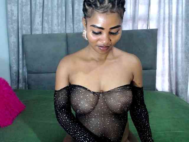 NAUGHTYKITTY2 webcam
