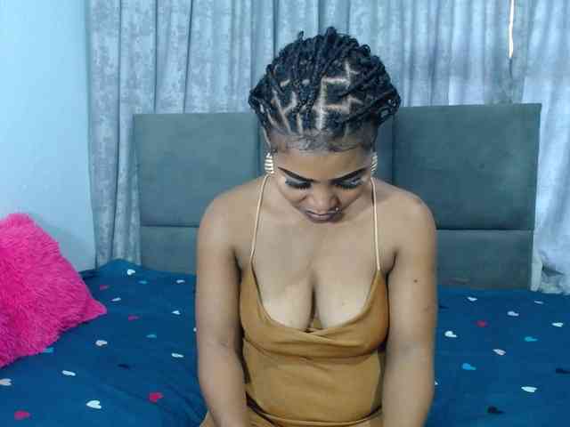 NAUGHTYKITTY2 webcam