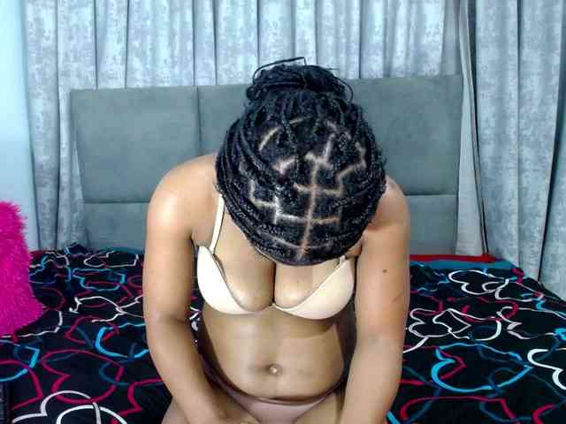 NAUGHTYKITTY2 webcam
