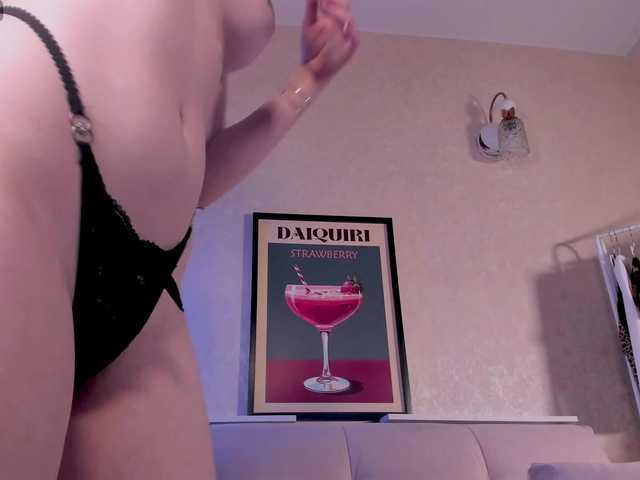 Ashley-Nicks's BongaCams show and profile