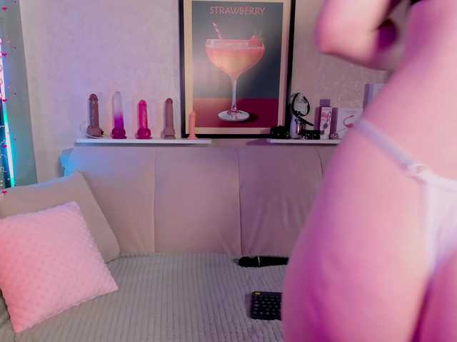 Ashley-Nicks's BongaCams show and profile