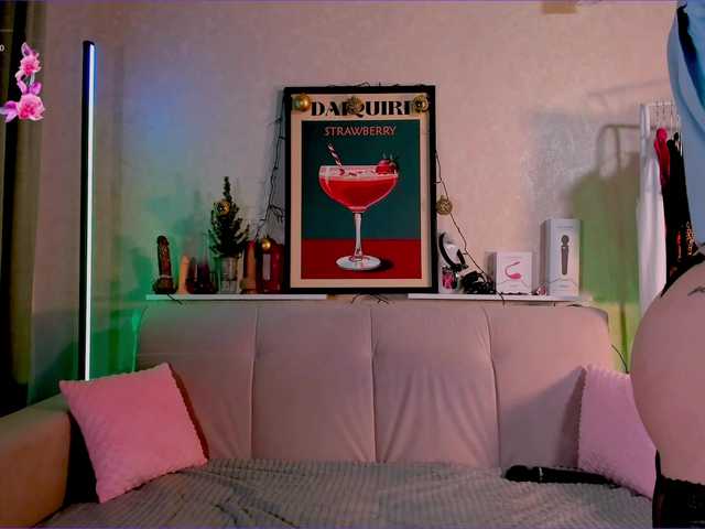 Ashley-Nicks's BongaCams show and profile