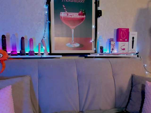 Ashley-Nicks's BongaCams show and profile