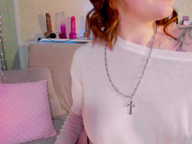 Ashley-Nicks's BongaCams show and profile