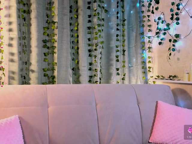 Ashley-Nicks's BongaCams show and profile