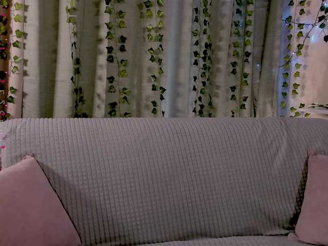 Ashley-Nicks's BongaCams show and profile