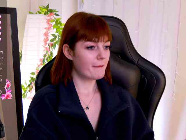 Ashley-Nicks webcam