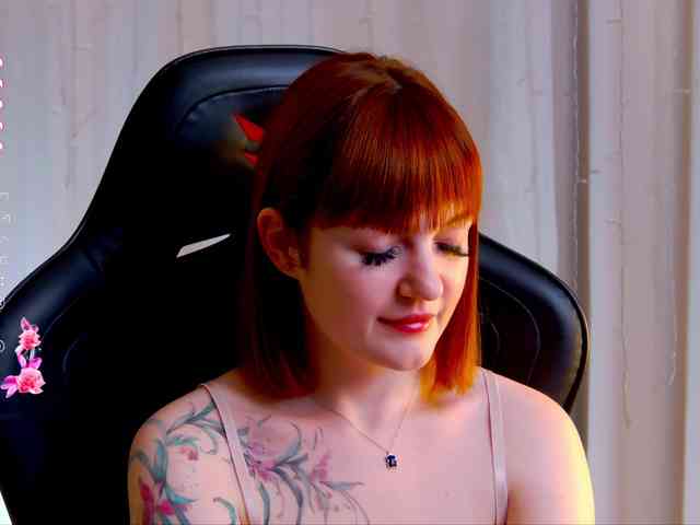 Ashley-Nicks webcam