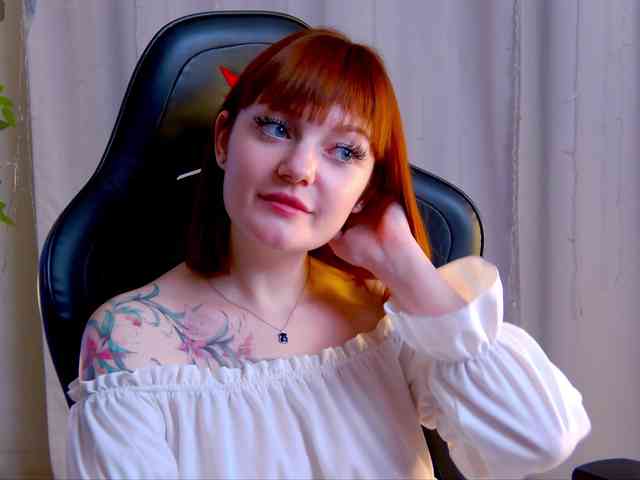 Ashley-Nicks webcam