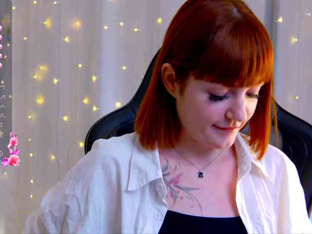 Ashley-Nicks webcam