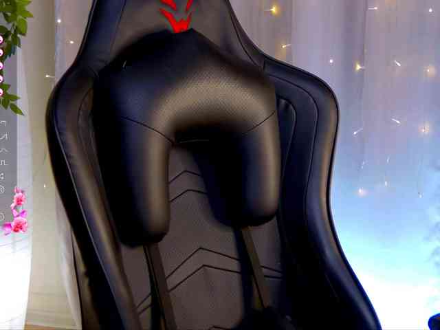 Ashley-Nicks webcam