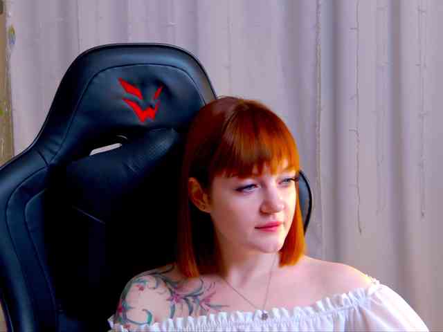 Ashley-Nicks webcam
