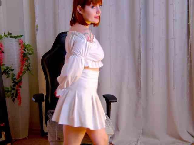 Ashley-Nicks webcam