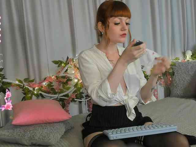 Ashley-Nicks webcam